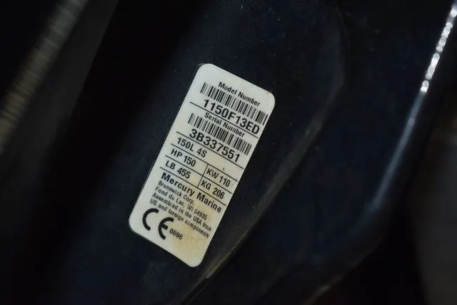 Slide: The Image of Sun Tracker Sportfish 24 XP3 2023 - 89