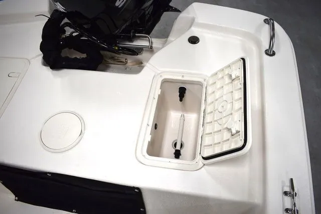 Slide: The Image of Carolina E20 JVX Center Console 2025 - 16