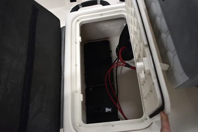 Slide: The Image of Carolina E20 JVX Center Console 2025 - 29