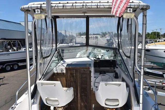 Slide: The Image of Grady-White Offshore 24 1987 - 9