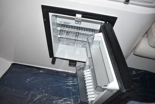 Slide: The Image of Donzi 38 ZX 2000 - 64