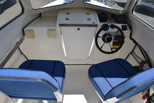 Slide: The Image of C-Dory 16 Angler Pilothouse 2006 - 26