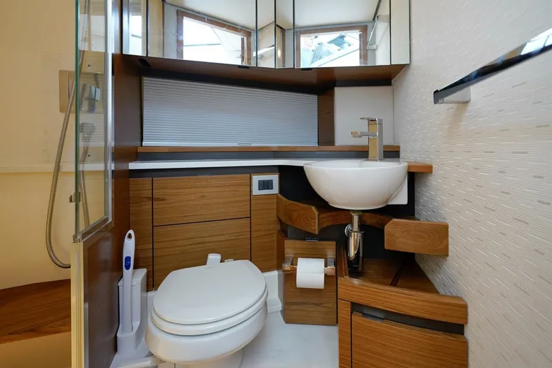 Slide: The Image of 2024 Tiara Yachts 48LE- LADY OGEA- Guest Head - 30