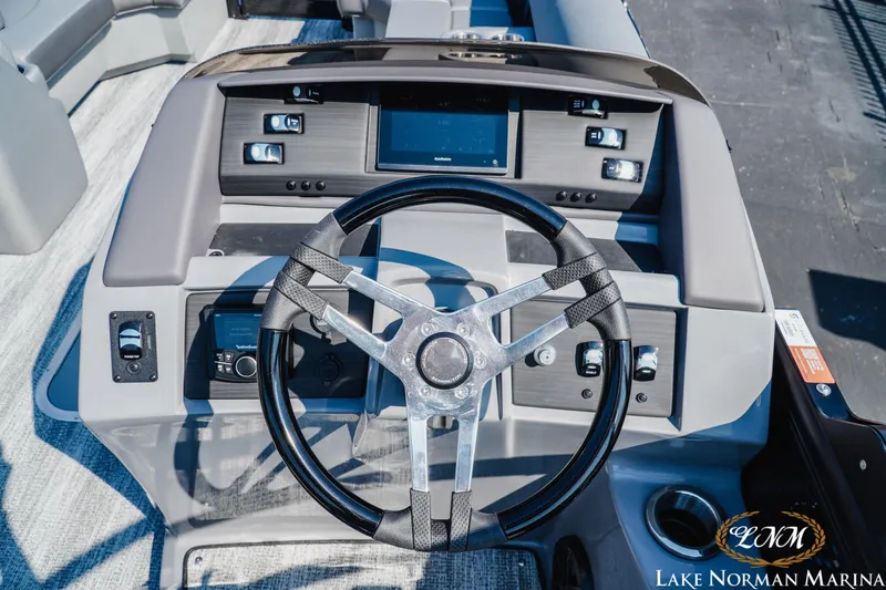 Slide: The Image of Bennington 23LSB 2026 - 11