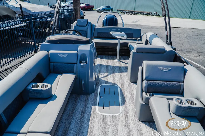 Slide: The Image of Bennington 23LSB 2026 - 14