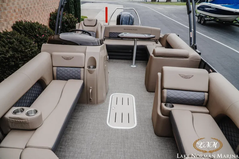 Slide: The Image of Bennington 23LSB 2026 - 12