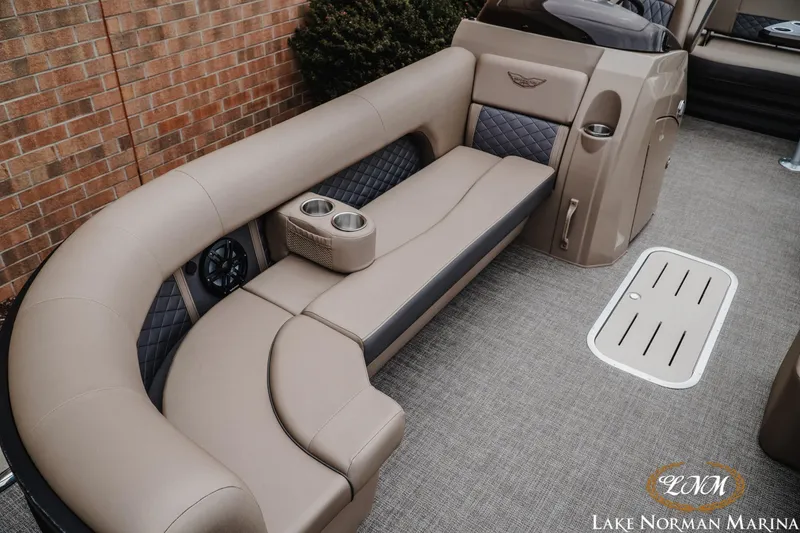 Slide: The Image of Bennington 23LSB 2026 - 13