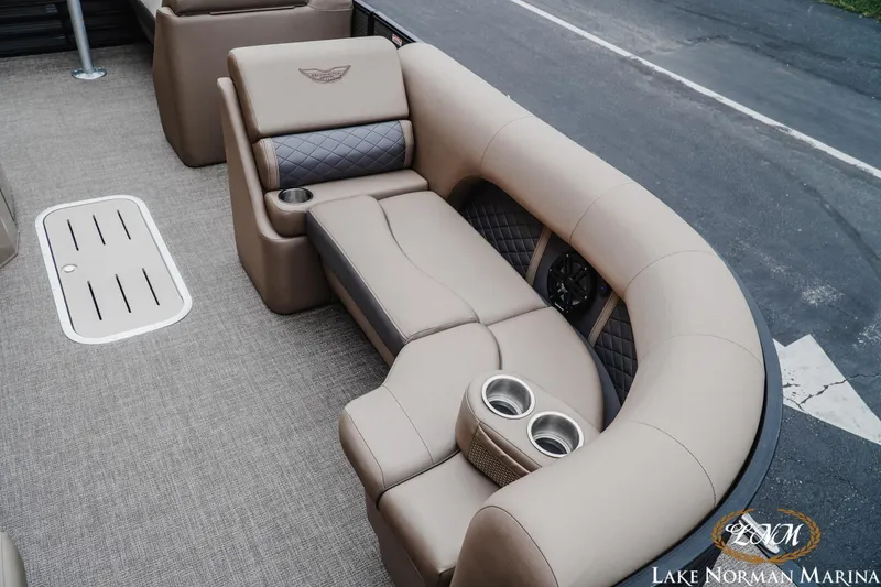 Slide: The Image of Bennington 23LSB 2026 - 14