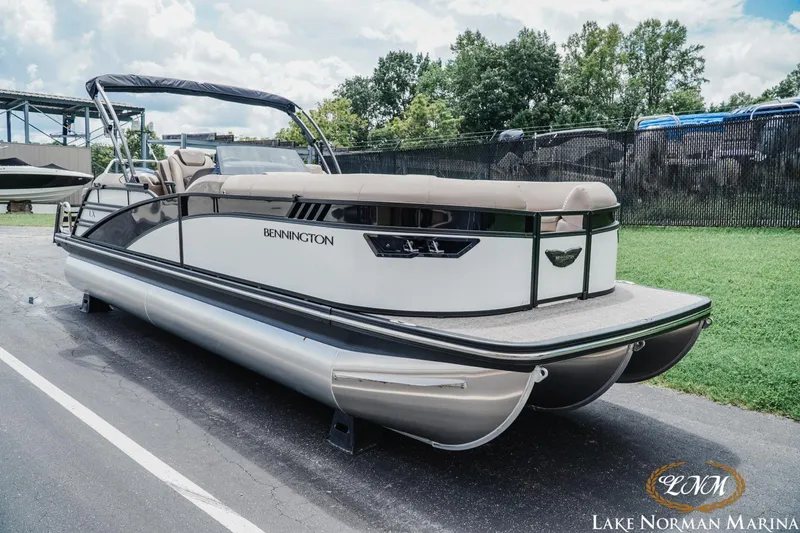 Slide: The Image of Bennington 24LXSFB 2026 - 3