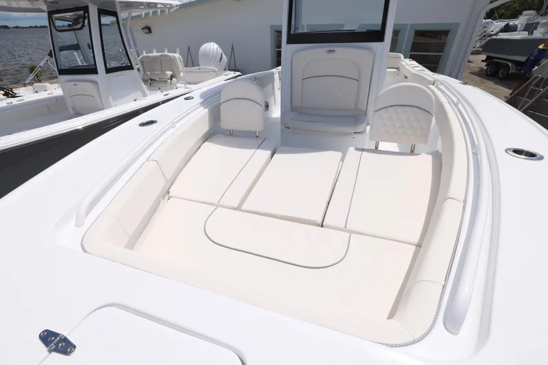 Slide: The Image of Yamaha Outboards sales event offering coverage protection and dealer credit, featuring Sea Hunt Ultra 275 SE 2026. - 1