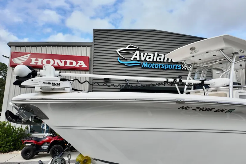 Slide: The Image of 2018 Sea Fox 266 Commander boat at Avalanche Motorsports with Minn Kota Terrova motor. - 4