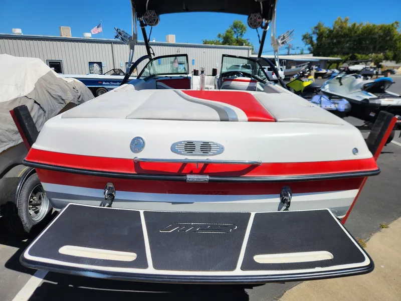 Slide: The Image of MB Sports 220-v 2005 - 3