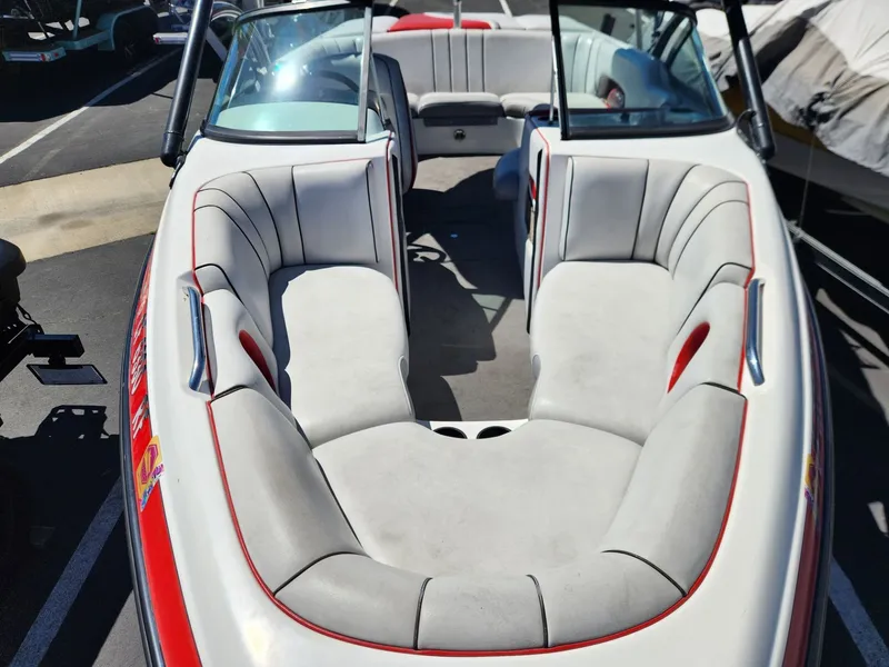 Slide: The Image of MB Sports 220-v 2005 - 4