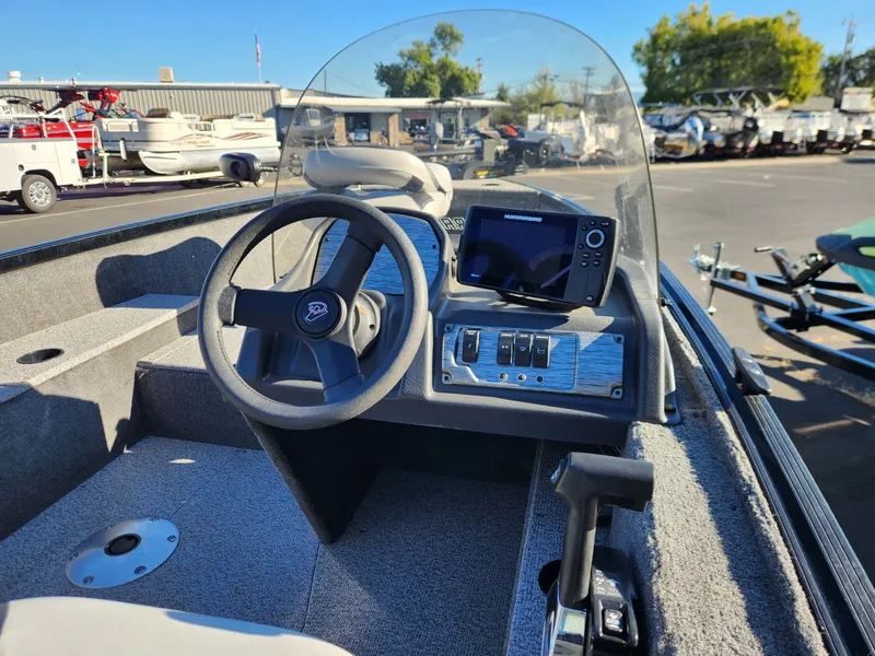 Slide: The Image of Alumacraft Escape 145 CS 2018 - 3