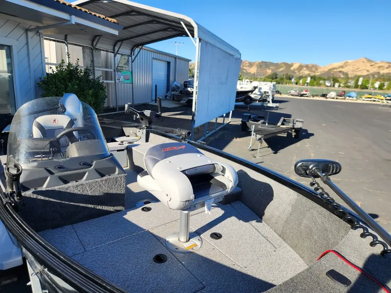 Slide: The Image of Alumacraft Escape 145 CS 2018 - 5