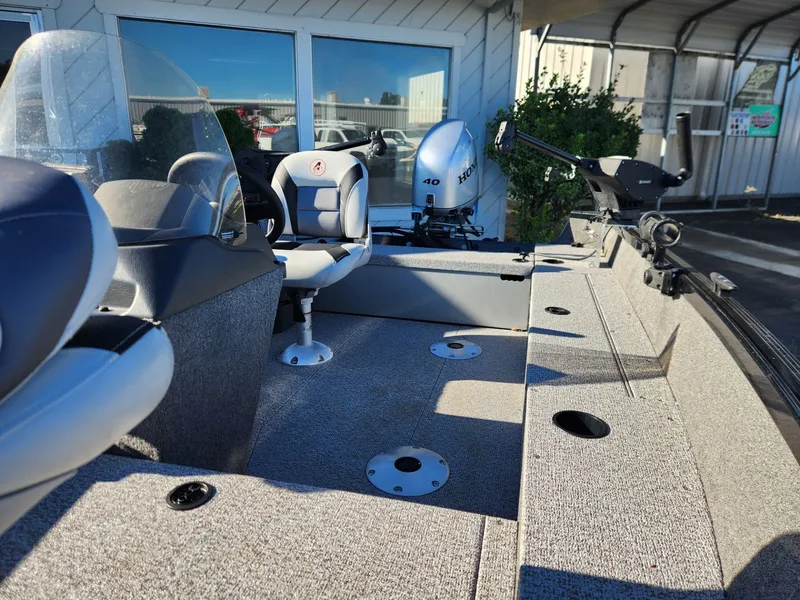 Slide: The Image of Alumacraft Escape 145 CS 2018 - 6