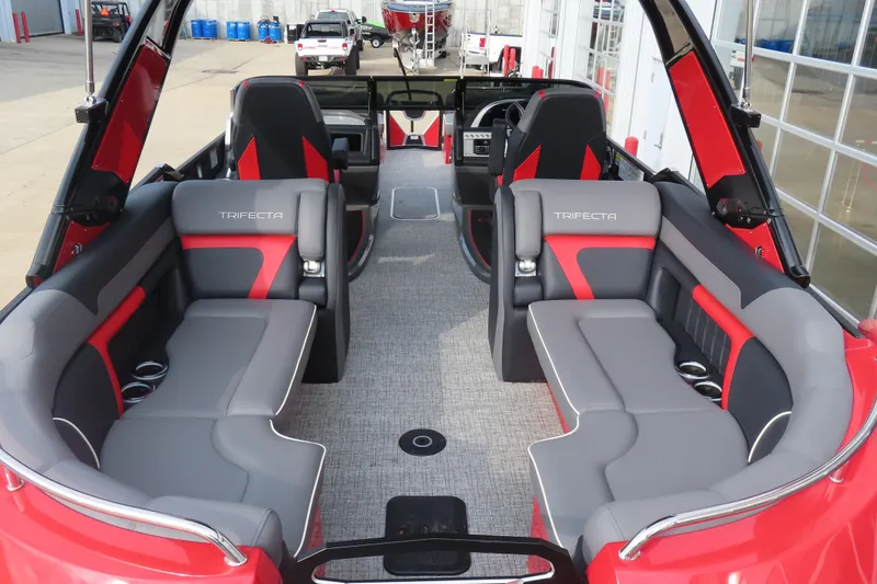 Slide: The Image of Luxurious interior of 2024 Trifecta 25Sport RF9 DC 3.0 Plus pontoon boat. - 12