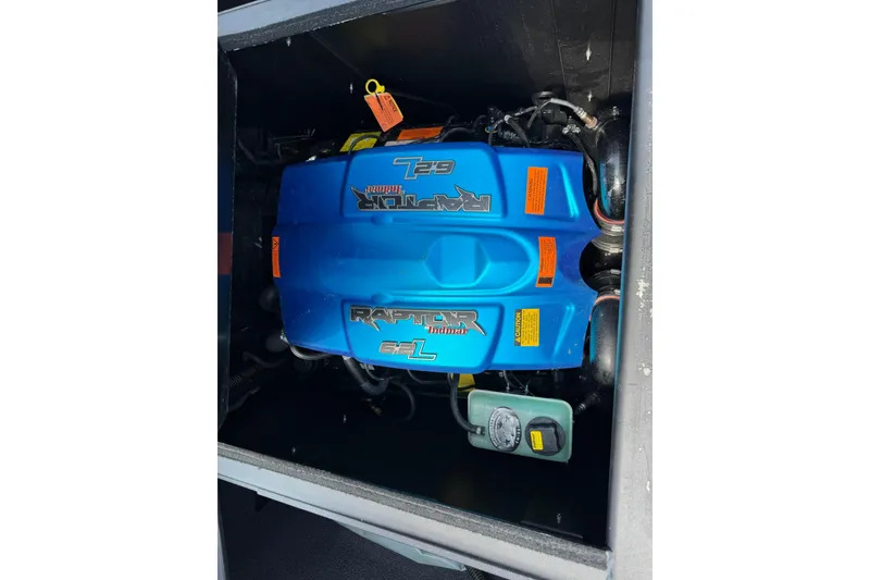 Slide: The Image of 2020 ATX Surf Boats 22 Type-S engine, featuring a Raptor 6.2L motor. - 13