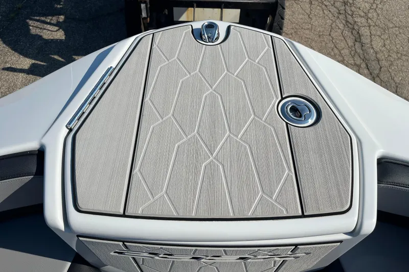 Slide: The Image of 2024 Yamaha Boats 255XD deck with sleek, modern design and textured surface. - 3
