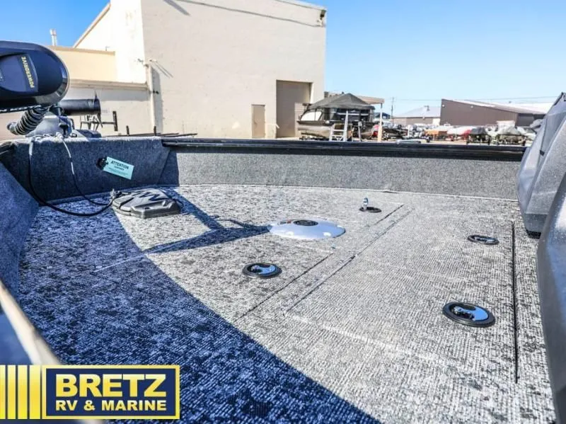 Slide: The Image of Pro V-16 Wt 2026 - 23