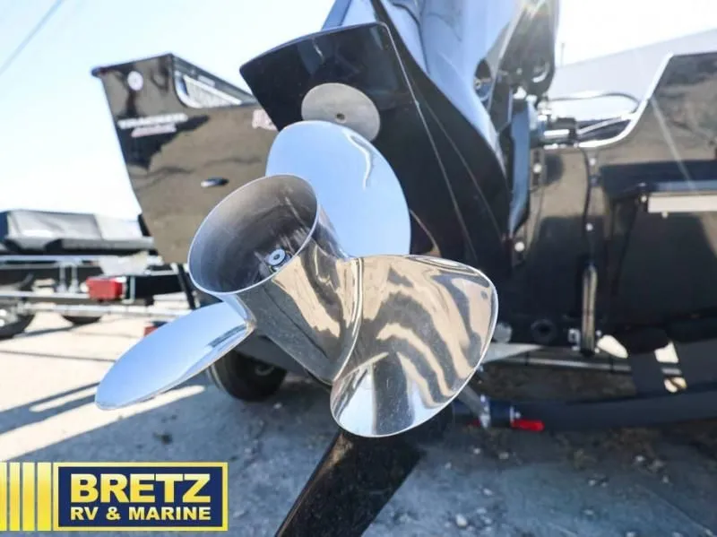 Slide: The Image of Targa V-18 WT 2026 - 13