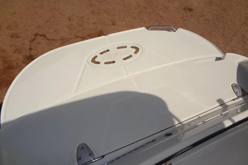 Slide: The Image of 2017 Sea Ray Sundancer 280 swim platform, white with logo, on sandy background. - 39