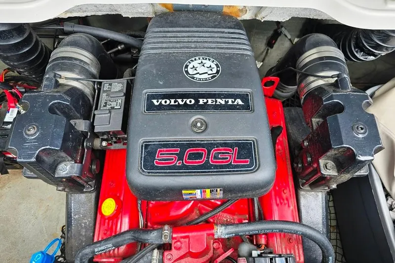 Slide: The Image of Volvo Penta 5.0GL engine in 2008 Glastron GT205 BR boat. - 12