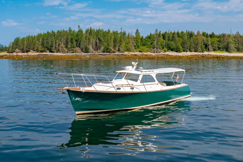 Slide: The Image of Hinckley Yachts Picnic Boat 1999 - 7