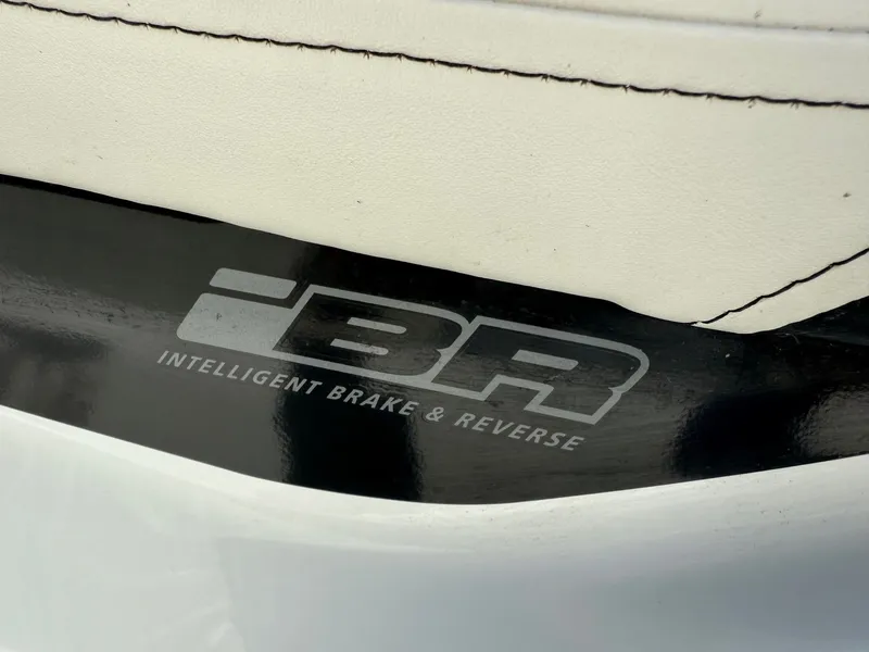 Slide: The Image of Sea-Doo GTX 155 2015 - 6