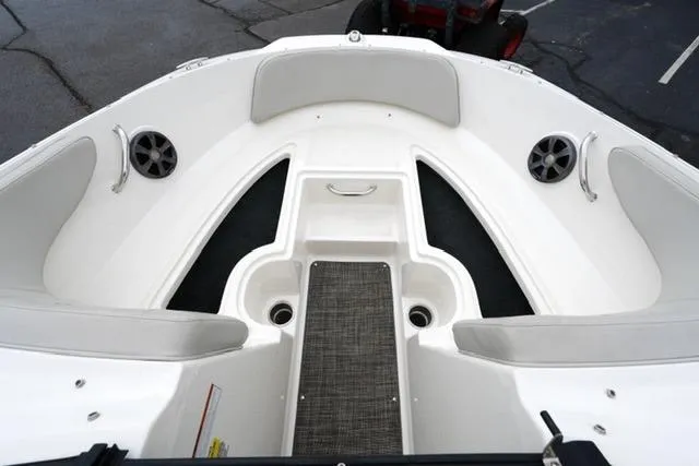 Slide: The Image of 2020 Sea Ray SPX 190 boat interior with seating and speakers. - 10