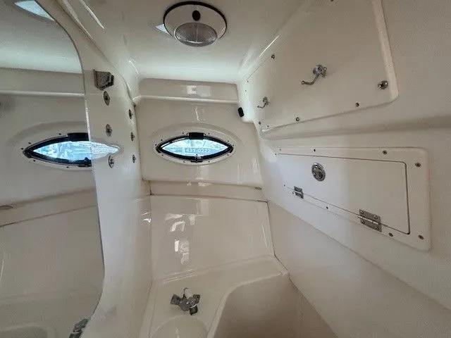 Slide: The Image of Polar 2700 Walkaround 2008 - 22