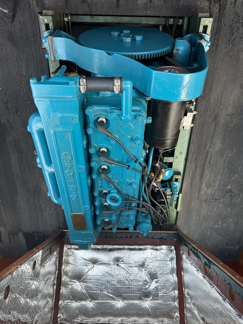 Slide: The Image of Chris-Craft 17 Sportsman 1956 - 13