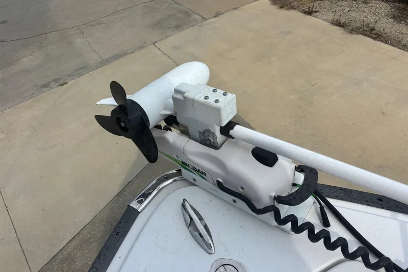 Slide: The Image of Trolling motor on a 2022 Cape Horn 22 OS boat, mounted on the deck. - 56