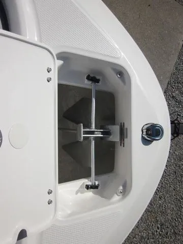 Slide: The Image of Chaparral 21 SSI Sport 2026 - 11