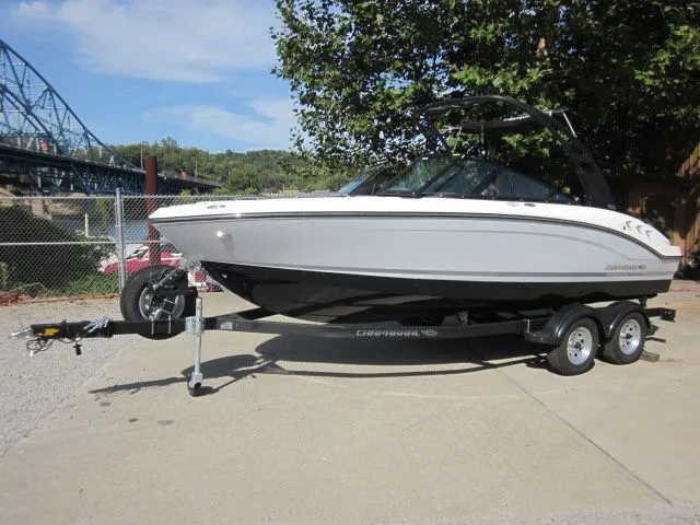 Slide: The Image of Chaparral 21 SSI Sport 2026 - 2