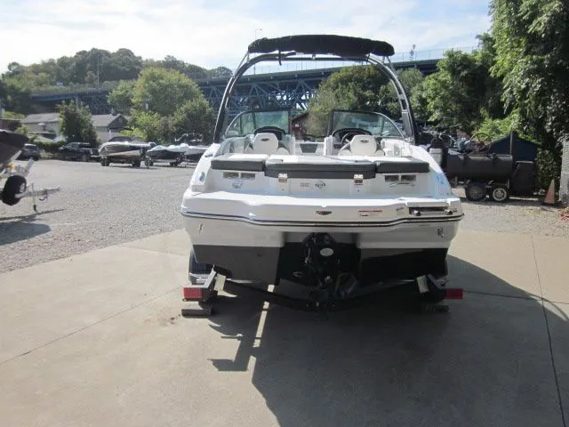 Slide: The Image of Chaparral 21 SSI Sport 2026 - 4