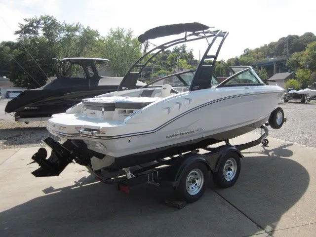 Slide: The Image of Chaparral 21 SSI Sport 2026 - 5