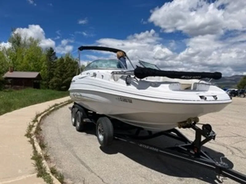 Slide: The Image of Four Winns 234 Funship 2005 - 0