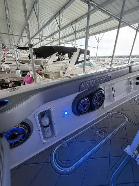 Slide: The Image of Concept Boats 32 2007 - 10