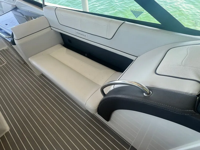 Slide: The Image of 2018 Formula 350 CBR 15 - 15