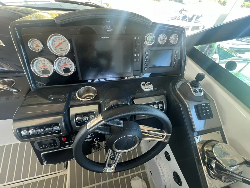 Slide: The Image of 2018 Formula 350 CBR 7 - 7