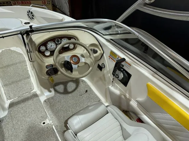 Slide: The Image of Glastron 205 2007 - 11