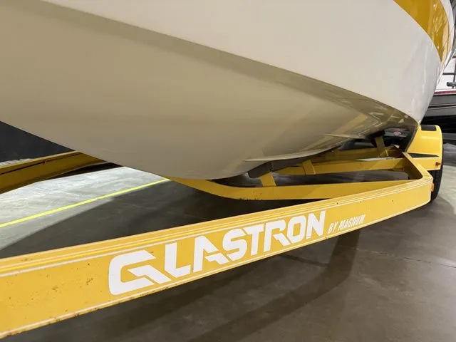 Slide: The Image of Glastron 205 2007 - 3