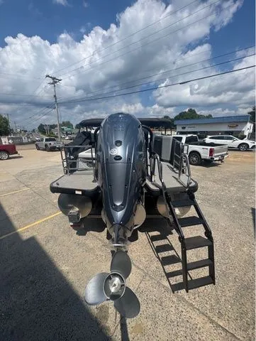 Slide: The Image of Godfrey Aqua Patio 255 SFL - Yamaha 450 XTO 2026 - 16