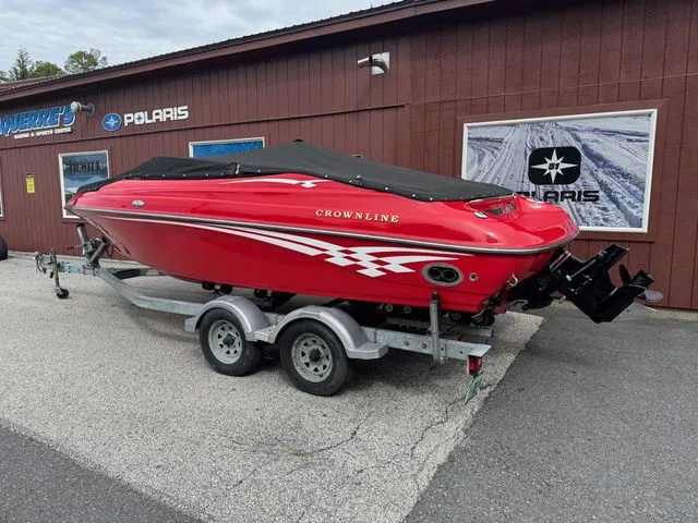 Slide: The Image of Crownline Boats 202 2002 - 4