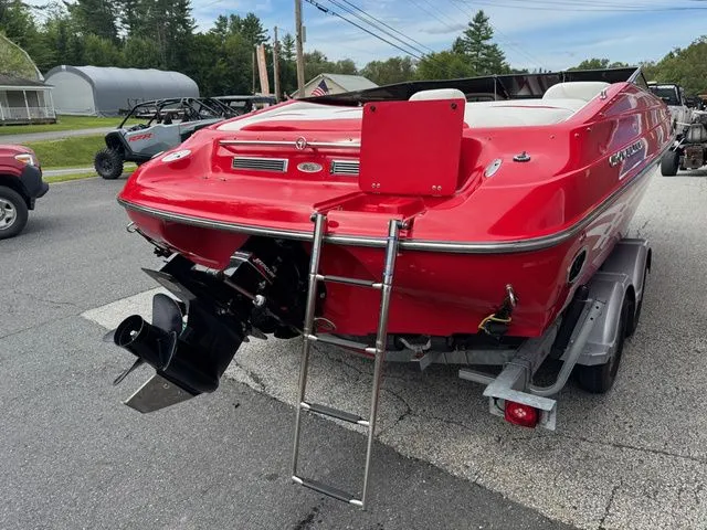 Slide: The Image of Crownline Boats 202 2002 - 5