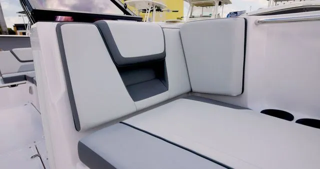 Slide: The Image of Yamaha AR220 2024 - 14