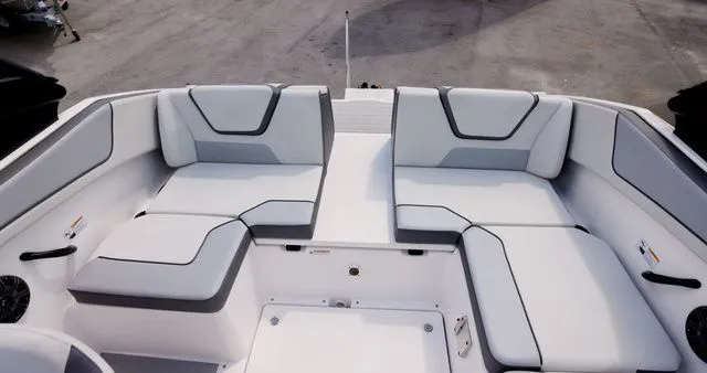 Slide: The Image of Yamaha AR220 2024 - 5