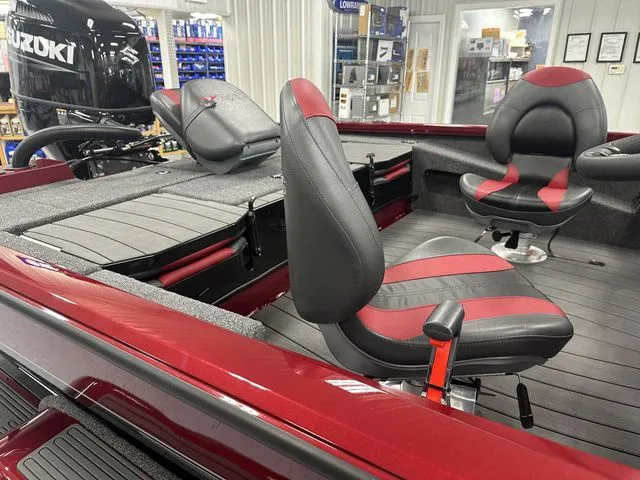 Slide: The Image of Vexus AVX 1985s 2025 - 6