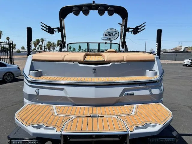 Slide: The Image of MasterCraft NXT24 2025 - 15